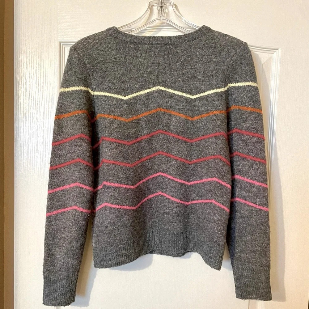THML Anthropologie Gray Multicolor Zig Zag Rainbow Sweater Size XS Oversized - Picture 3 of 6